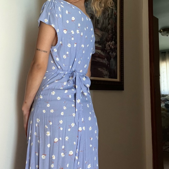 NWOT cotton on maxi dress - Picture 3 of 3